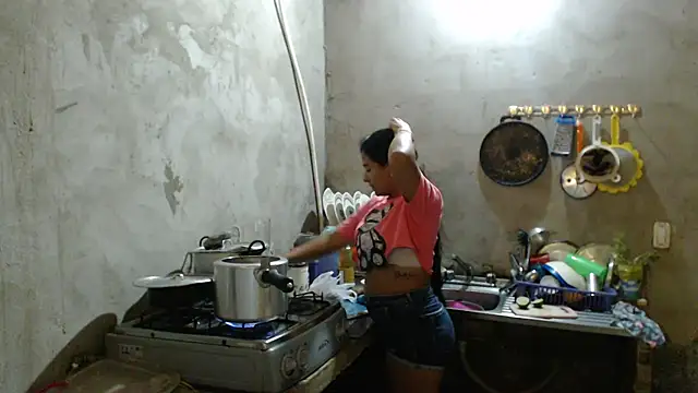 Coral0403 online show from 03/06/25, 11:09