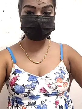 meena 27 online show from 11/09/25, 06:17