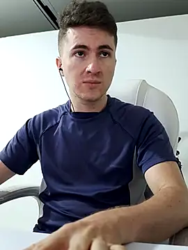 Snapshot of MrBelac chatting on 02/18/25, 12:48 MrBelac online show from 02/18/25, 12:48