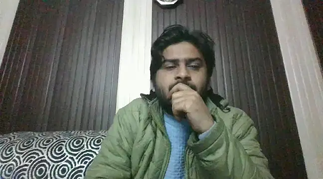 Snapshot of indihotguy chatting on 01/12/25, 11:17 indihotguy online show from 01/12/25, 11:17