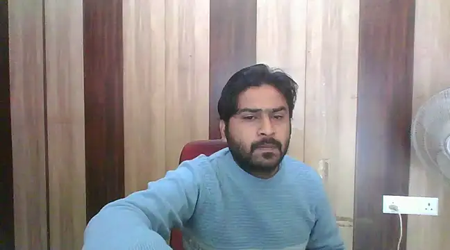 Snapshot of indihotguy chatting on 01/14/25, 06:45 indihotguy online show from 01/14/25, 06:45