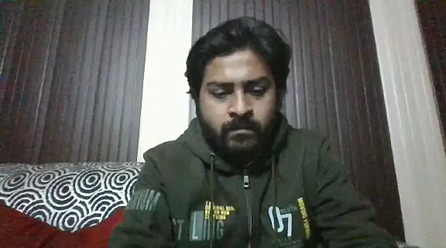 Snapshot of indihotguy chatting on 02/02/25, 10:13 indihotguy online show from 02/02/25, 10:13