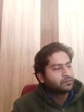 Snapshot of indihotguy chatting on 02/17/25, 06:31 indihotguy online show from 02/17/25, 06:31