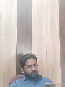 Snapshot of indihotguy chatting on 03/13/25, 08:59 indihotguy online show from 03/13/25, 08:59