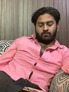 Snapshot of indihotguy chatting on 03/23/25, 06:16 indihotguy online show from 03/23/25, 06:16