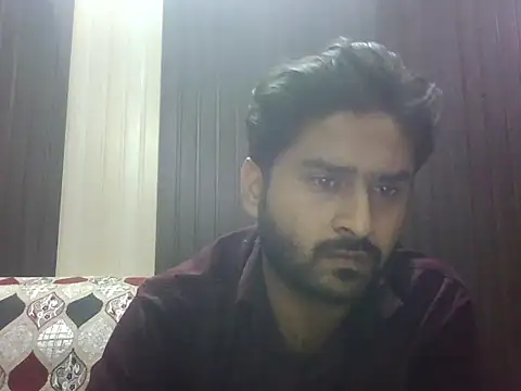 Snapshot of indihotguy chatting on 11/05/25, 02:06 indihotguy online show from 11/05/25, 02:06