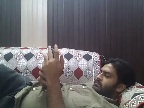 Snapshot of indihotguy chatting on 11/07/25, 12:27 indihotguy online show from 11/07/25, 12:27