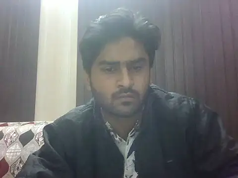 Snapshot of indihotguy chatting on 11/19/25, 02:28 indihotguy online show from 11/19/25, 02:28