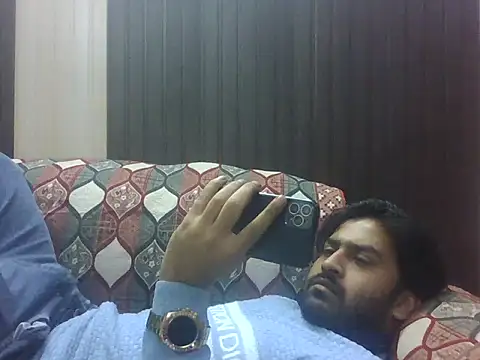 Snapshot of indihotguy chatting on 12/01/25, 11:59 indihotguy online show from 12/01/25, 11:59