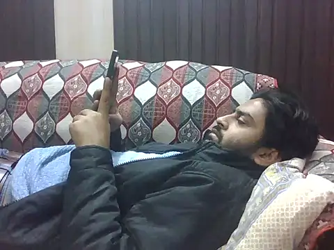 Snapshot of indihotguy chatting on 12/03/25, 12:58 indihotguy online show from 12/03/25, 12:58