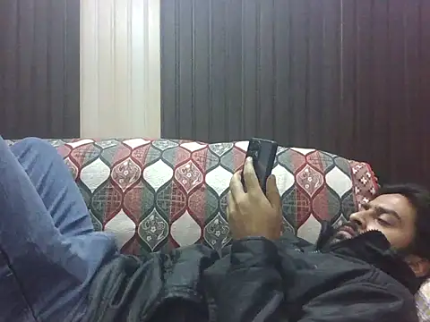 Snapshot of indihotguy chatting on 12/04/25, 12:36 indihotguy online show from 12/04/25, 12:36