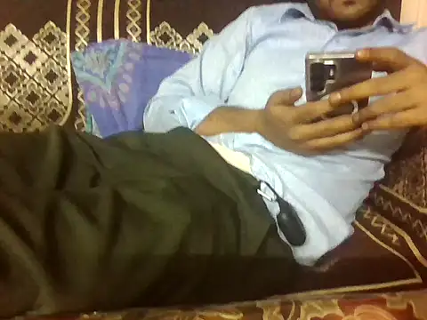 indihotguy online show from 05/11/26, 02:12