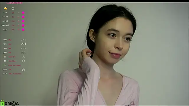 Snapshot of LittleOriana chatting on 02/25/26, 04:00 LittleOriana online show from 02/25/26, 04:00