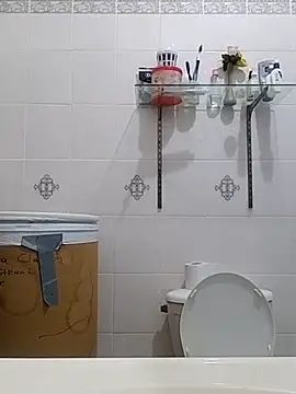 Snapshot of kingdon613 chatting on 01/24/25, 10:11 kingdon613 online show from 01/24/25, 10:11