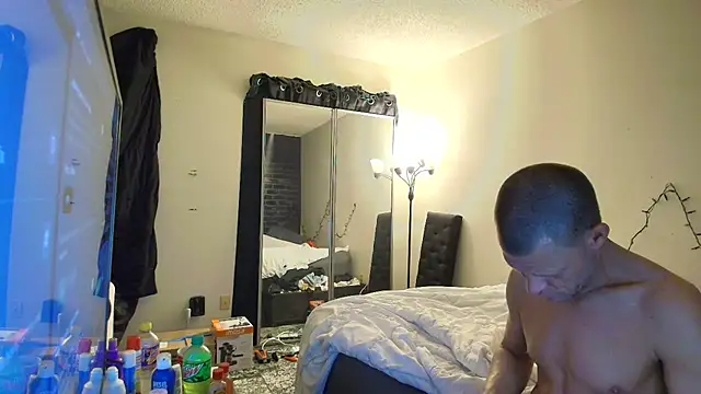 Snapshot of hotemberly_jake chatting on 12/30/24, 05:23 hotemberly jake online show from 12/30/24, 05:23