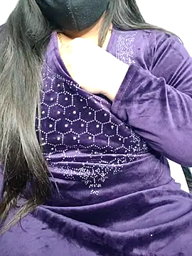 tanvihot2 online show from 11/26/25, 04:24