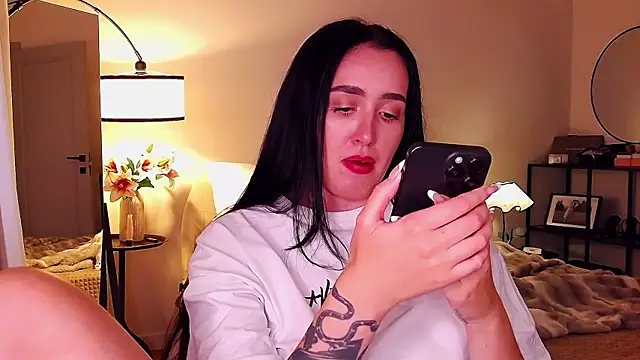 KimKhallifa online show from 07/09/26, 02:10