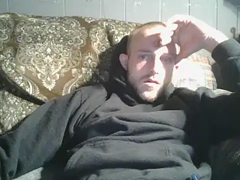 Snapshot of 618fuckupp chatting on 03/01/25, 08:23 618fuckupp online show from 03/01/25, 08:23