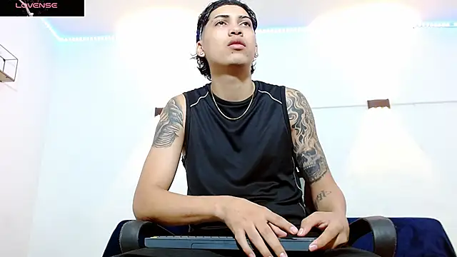 Br4ndxpimm online show from 11/05/25, 03:56