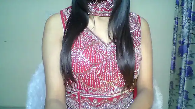 Snapshot of Naughty_Nayra chatting on 12/18/25, 02:45 Naughty Nayra online show from 12/18/25, 02:45