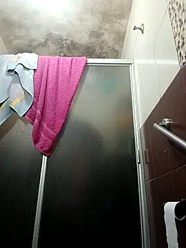 chinoxxx online show from 04/17/26, 07:44