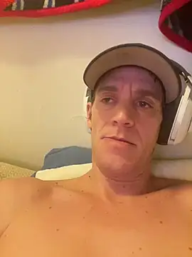 Snapshot of 87Mac87 chatting on 12/27/24, 09:28 87Mac87 online show from 12/27/24, 09:28