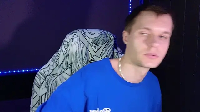 Leonnextdoor online show from 01/28/25, 11:38