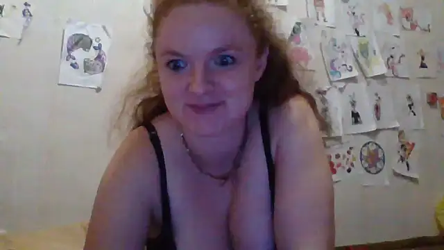 Snapshot of Rae_Jeannie chatting on 10/14/25, 03:46 Rae Jeannie online show from 10/14/25, 03:46
