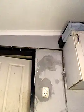 Snapshot of Redfucks333 chatting on 11/07/25, 04:40 Redfucks333 online show from 11/07/25, 04:40