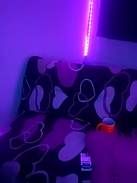 Alexiaysteve online show from 03/17/25, 04:08