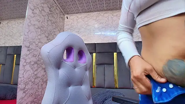 Snapshot of Lorena_watson chatting on 01/14/26, 02:55 Lorena watson online show from 01/14/26, 02:55