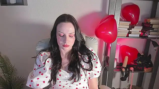 Snapshot of worship_vika chatting on 02/14/25, 01:40 worship vika online show from 02/14/25, 01:40