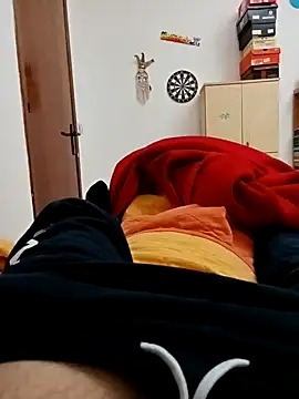 Snapshot of mauri200 chatting on 12/29/24, 06:27 mauri200 online show from 12/29/24, 06:27