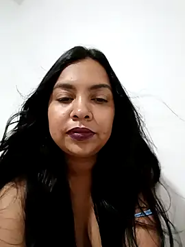 Brendabluee online show from 11/22/25, 09:47