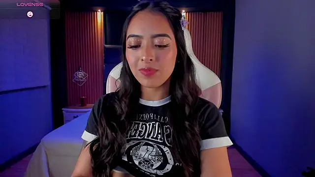 Camila dupont online show from 10/13/25, 04:34