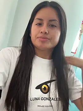 lunagonzales lima 2007 online show from 02/26/25, 03:32