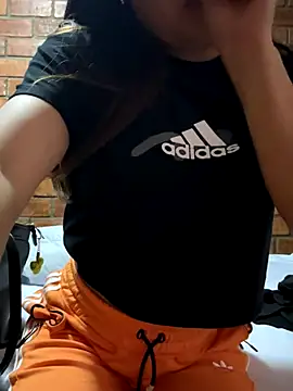 lunagonzales lima 2007 online show from 11/22/25, 02:32