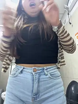 lunagonzales lima 2007 online show from 01/07/26, 05:26