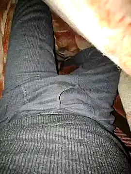 Snapshot of pyasevickybabu563 chatting on 01/05/25, 03:22 pyasevickybabu563 online show from 01/05/25, 03:22