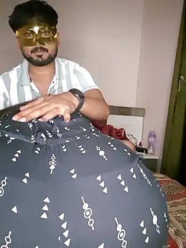 Snapshot of cutieAnkita chatting on 11/12/25, 08:08 cutieAnkita online show from 11/12/25, 08:08