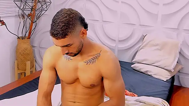 MarcoVitto online show from 01/11/25, 06:35