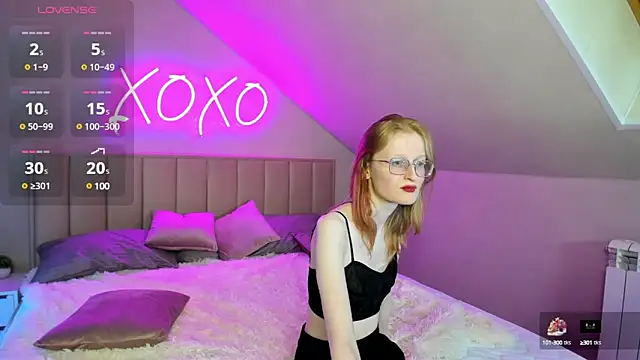 Snapshot of ElizabethHarpper chatting on 01/27/25, 02:13 ElizabethHarpper online show from 01/27/25, 02:13