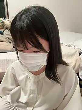 RIRI Chan  online show from 06/23/26, 12:03