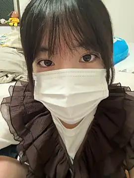 RIRI Chan  online show from 06/28/26, 12:22