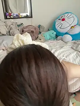 RIRI Chan  online show from 07/27/26, 04:41
