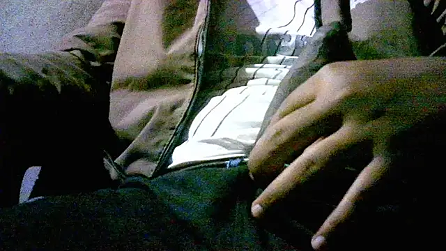 Snapshot of virgin_Odiaboy chatting on 02/21/26, 04:19 virgin Odiaboy online show from 02/21/26, 04:19