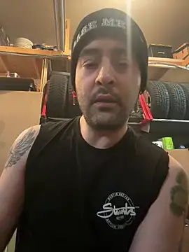 Snapshot of Faded-Solo chatting on 07/22/26, 02:25 Faded-Solo online show from 07/22/26, 02:25