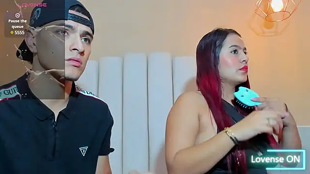 Snapshot of DAVID_VICTORIAA chatting on 02/11/25, 01:09 DAVID VICTORIAA online show from 02/11/25, 01:09