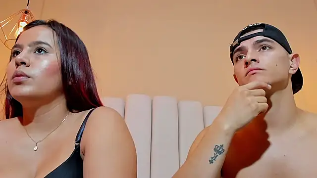 Snapshot of DAVID_VICTORIAA chatting on 03/03/25, 02:48 DAVID VICTORIAA online show from 03/03/25, 02:48