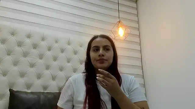 Snapshot of DAVID_VICTORIAA chatting on 10/10/25, 12:59 DAVID VICTORIAA online show from 10/10/25, 12:59